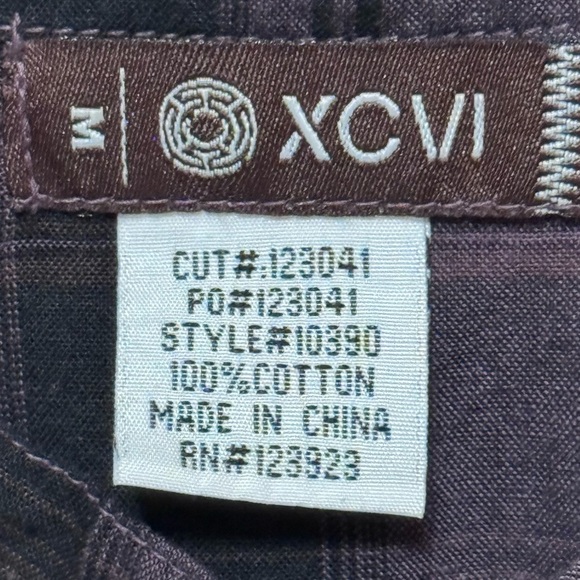 XCVI Purple Plaid Tunic Top in Size Medium - Picture 8 of 8